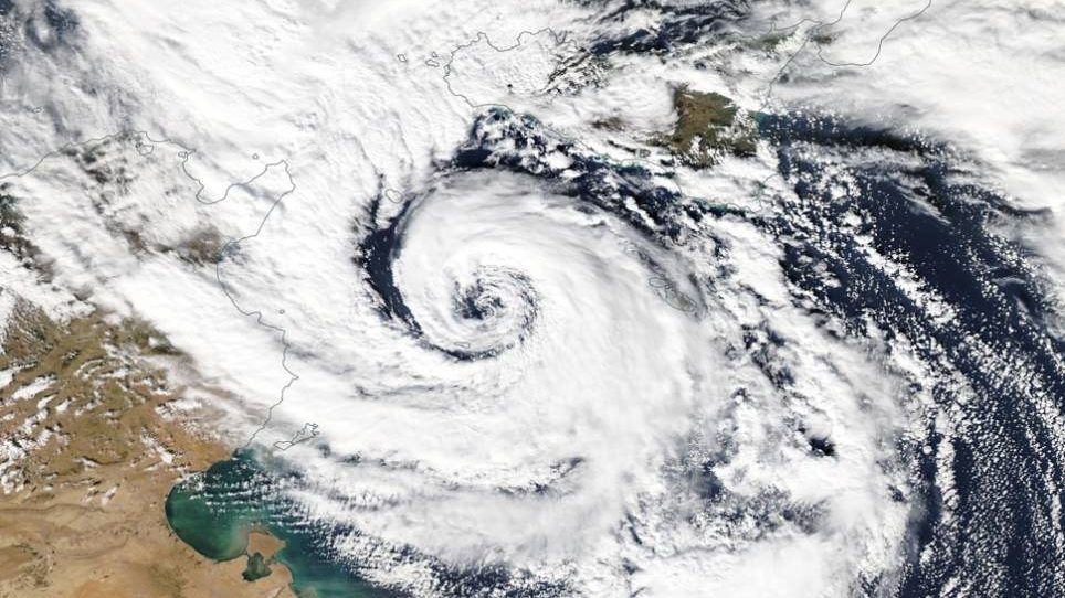 Anche oggi attivato il presidio di protezione civile, ma il peggio deve ancora arrivare: fra giovedì e venerdi, arriva l’uragano Medicane