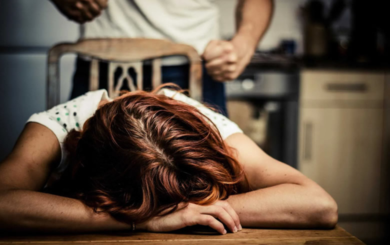 Violenze sessuali e atti persecutori: condannato a 9 anni un calabrese. In primo grado