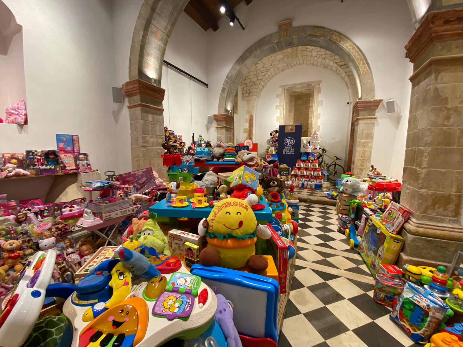 Da oggi è iniziata la raccolta “Natale per tutti… Ragusa una comunità” a cura dell’associazione San Bartolomeo – sistemi culturali