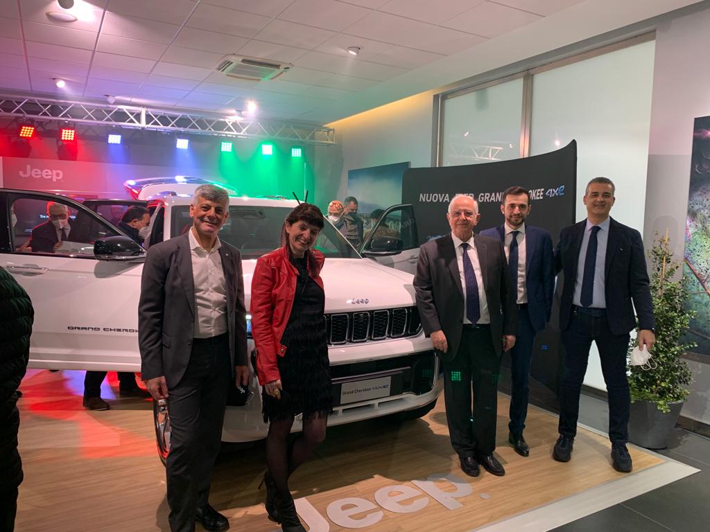Presentata in esclusiva alla Scar Ragusa la nuova Jeep Grand Cherokee. VIDEO E FOTO
