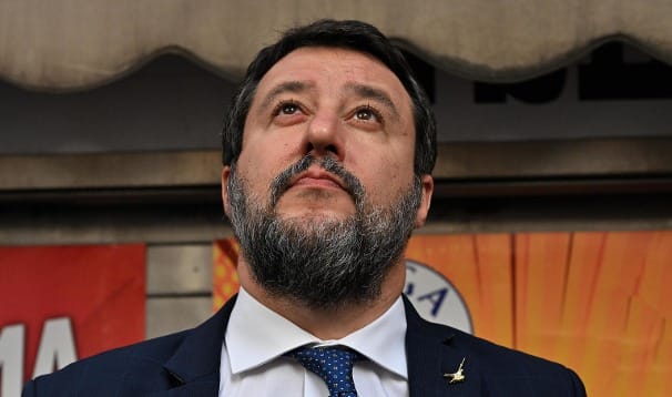 Salvini sportivo sulla gaffe de “La Sicilia”: “Almeno mi hanno dato del giovane”