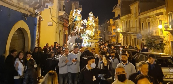 La Pasqua di Comiso si è conclusa…a Pasquetta! Era stata rimandata per maltempo