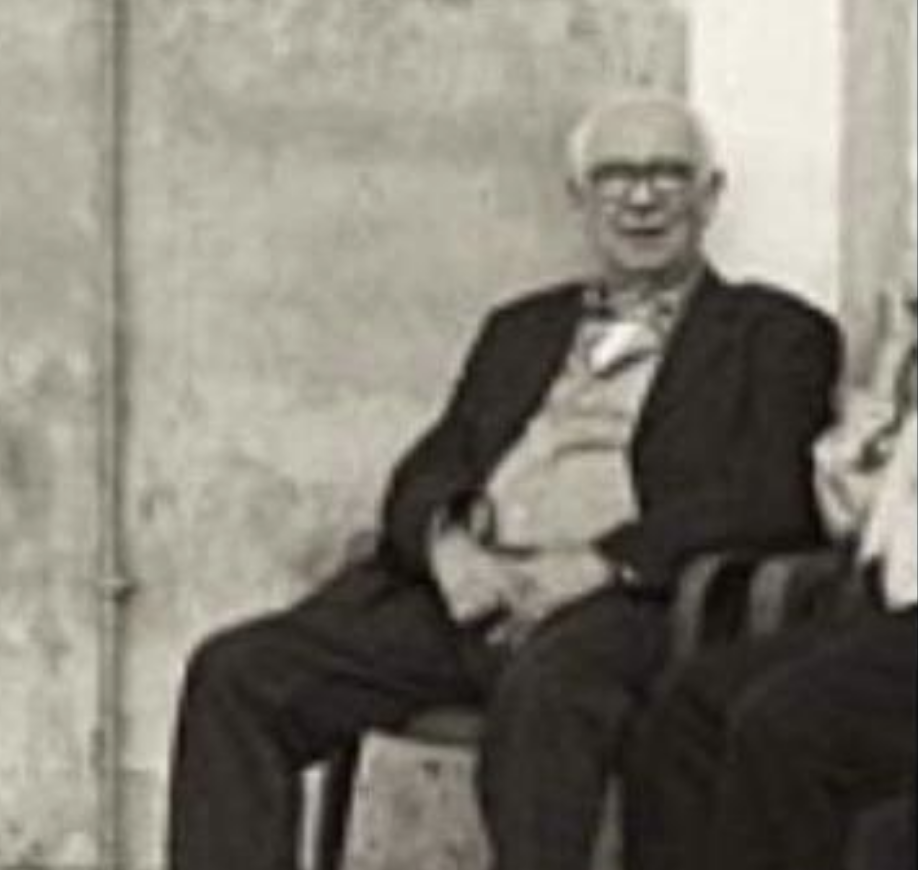 Celebrati i funerali del “barbiere degli Archi”, Giovanni Bellomia. Una persona piena di bontà