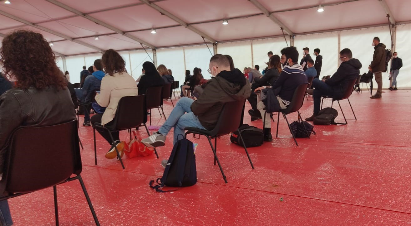 In cerca del posto fisso: in 23mila per 100 posti alla Regione