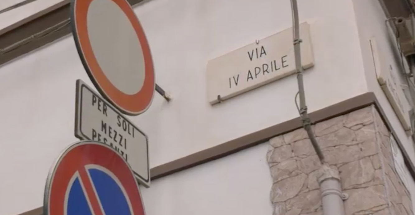A Vittoria via IV Aprile, in cui sono stati uccisi i due cuginetti, è ancora una arteria  pericolosa.