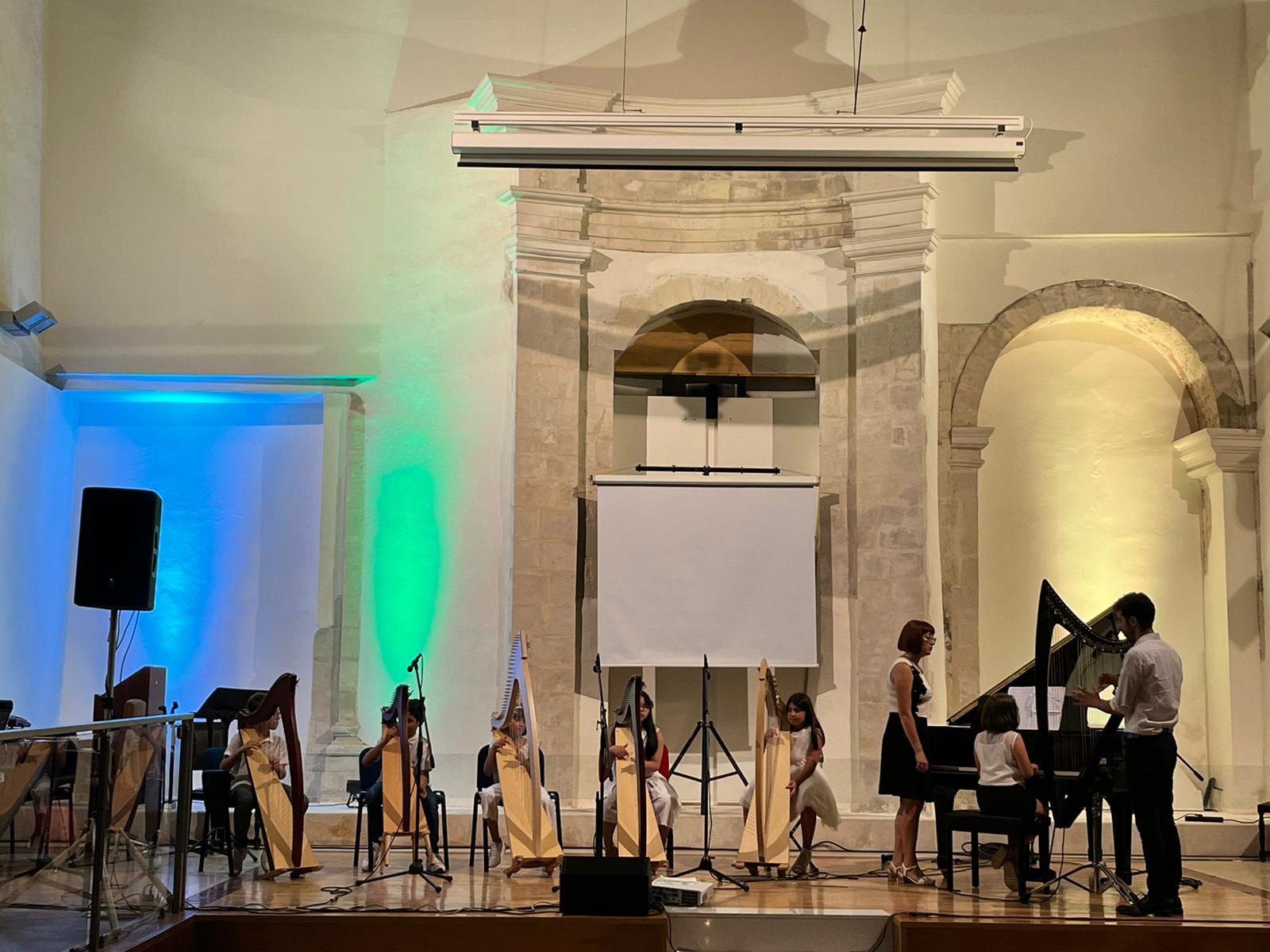 L’auditorium Pietro Floridia di Modica torna a riempirsi di emozione.