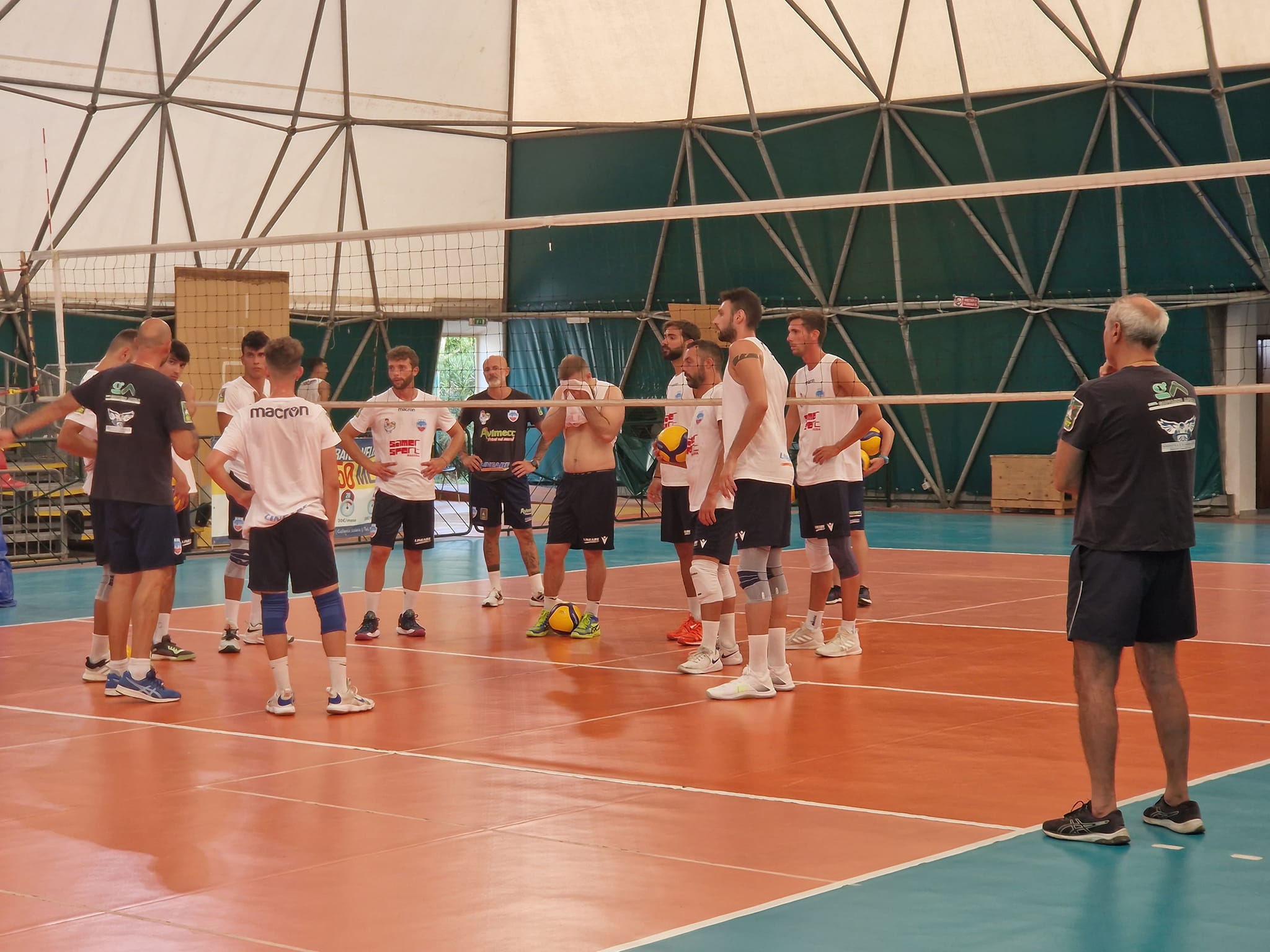 Settembre impegnativo per la Volley Modica, un tour di allenamenti congiunti