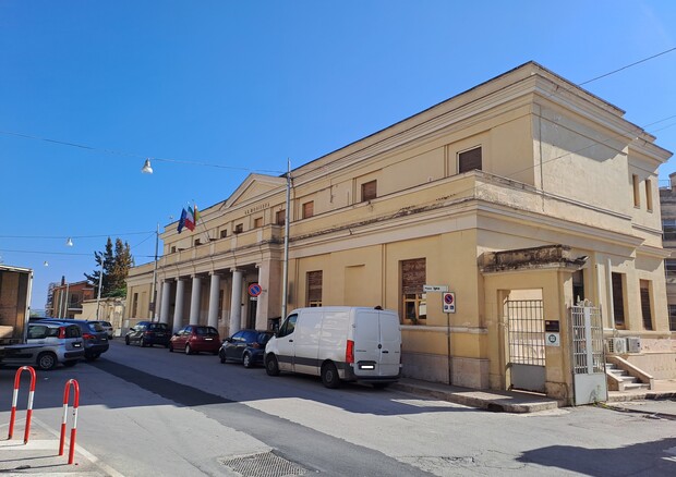 Luce e gas, l’Asp paga 6 milioni in un anno e corre ai ripari