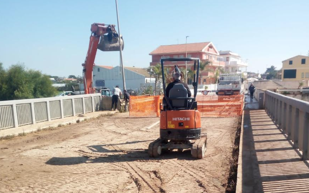 Punta Braccetto al via ripristino del ponte di collegamento dopo danni maltempo