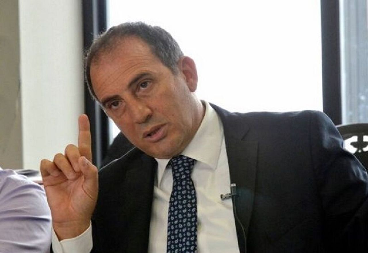 Caro voli: Dipasquale (Pd), misura Schifani non aiuta aeroporto Comiso