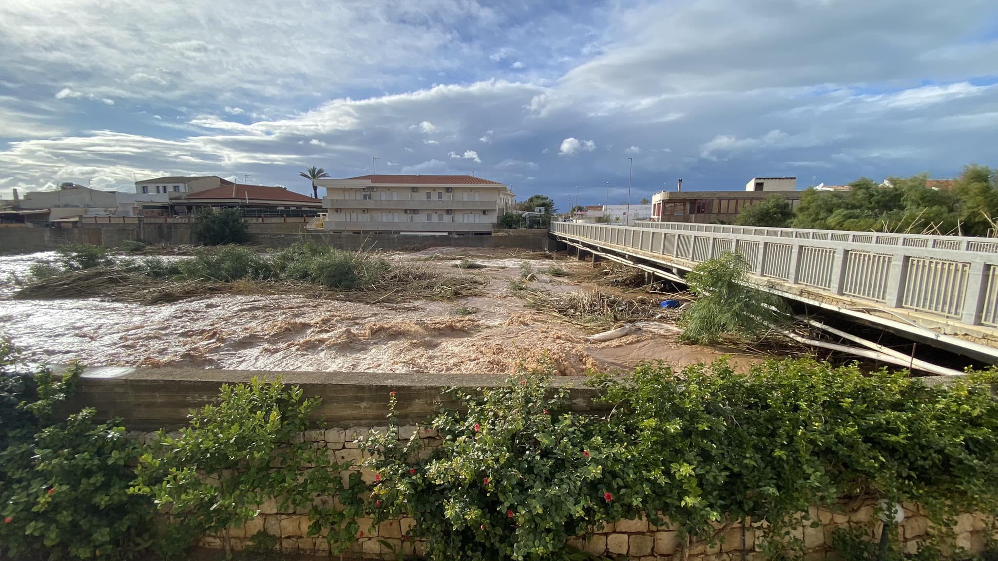 Rischio idrogeoloico: iniziati i lavori in alvei fluviali fra Ispica, Vittoria e Ragusa