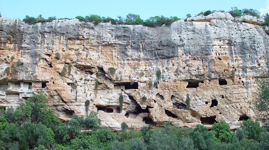 Giornata dei beni culturali siciliani. Visite gratis al parco Kamarina Cava Ispica