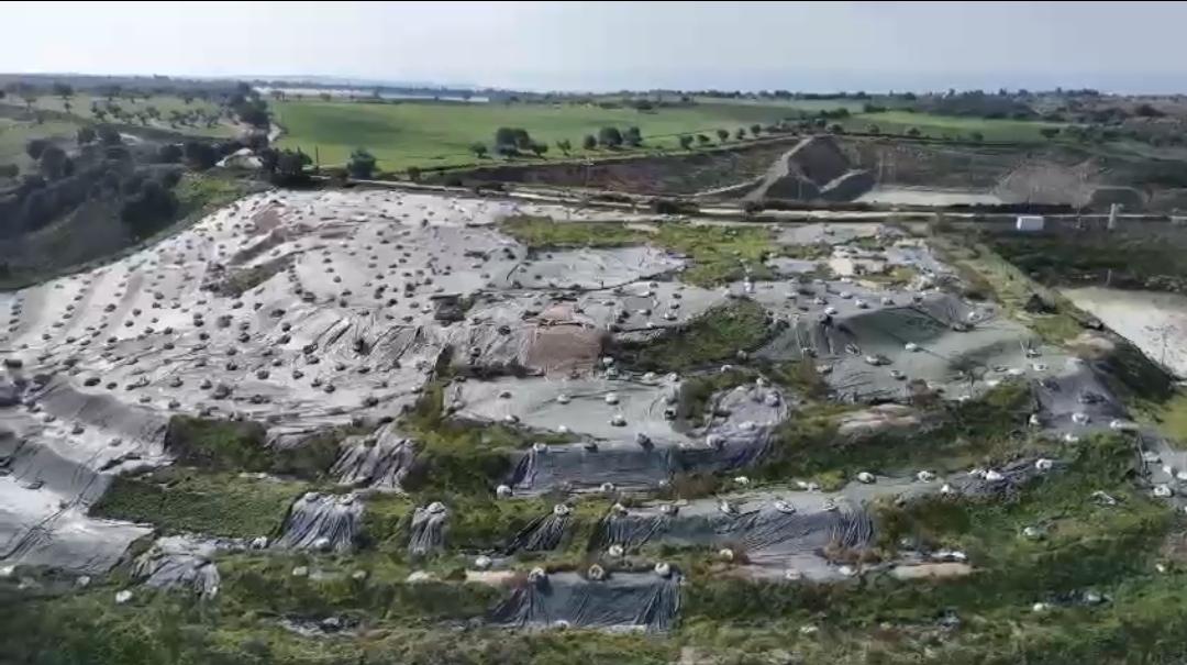 Scicli: iniziati i lavori di messa in sicurezza del telo dicopertura nella discarica di San Biagio