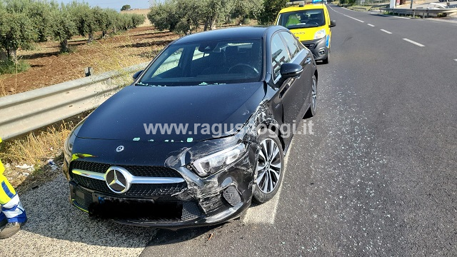 Incidente a Chiaramonte: scontro tra due auto