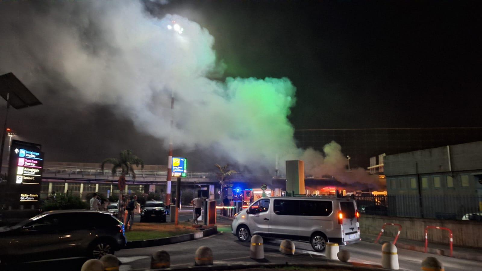L’aeroporto di Catania torna operativo con due voli all’ora. Anche a Comiso arriverà qualche volo