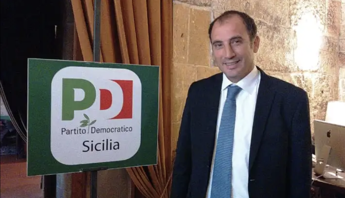 Dipasquale: “io in aula a lavorare mentre altri compravano la droga utilizzando la mia auto di servizio”