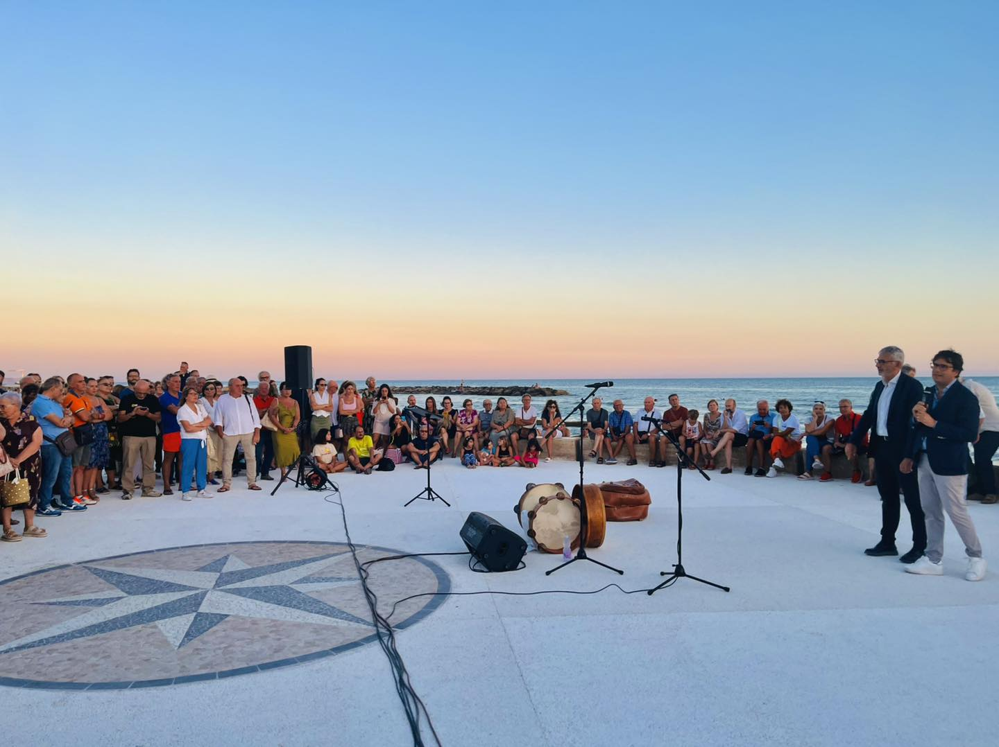 Inaugurata la riqualificata rotonda sul mare di Marina di Ragusa