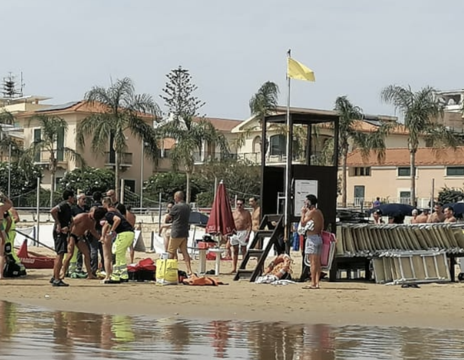 Turista morto a Marina di Ragusa: il racconto del surfista Gianluca Martinez, il primo ad intervenire mentre era in mare