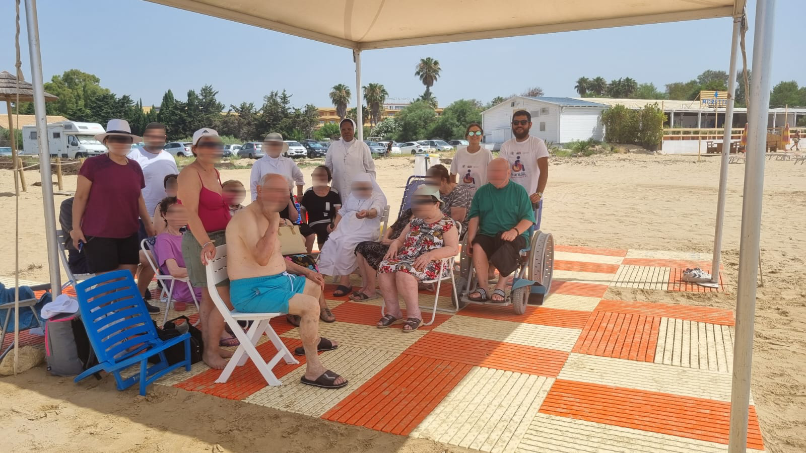 “Mare senza frontiere”: sono state 261 le persone con disabilità che hanno avuto accesso alle spiagge iblee