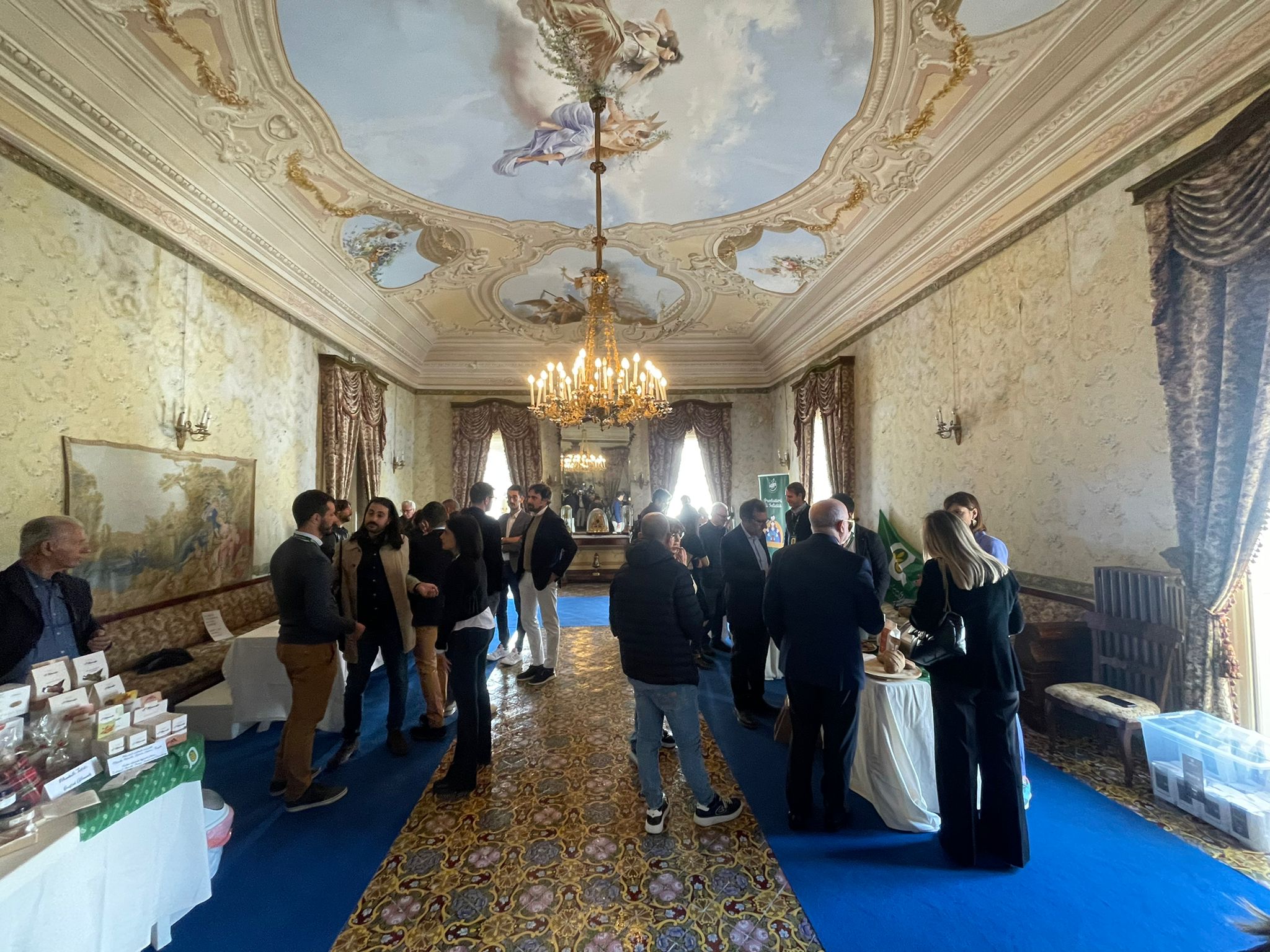 “Coltiviamo Cultura”: a Ragusa l’incontro tra le eccellenze agricole siciliane a Palazzo Arezzo di Trifiletti