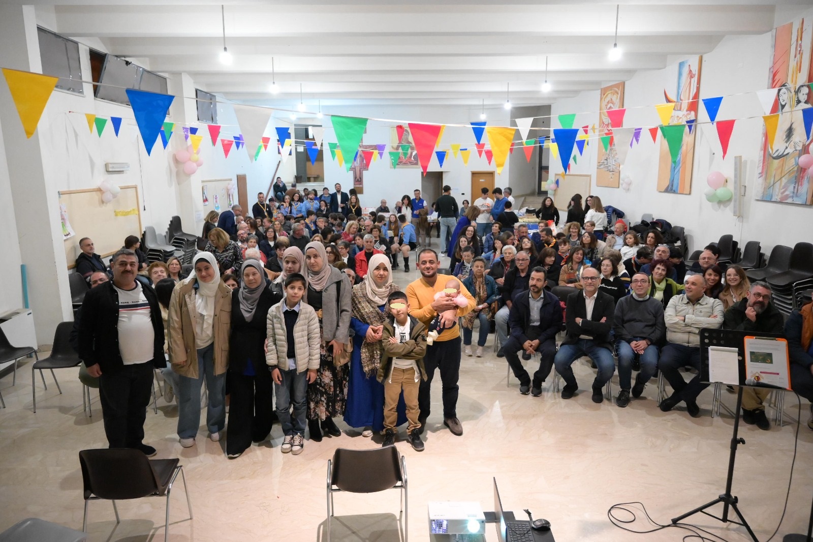Dai campi profughi del Libano a Comiso grazie ai corridoi umanitari. Festa di accoglienza per la famiglia Tamer, rifugiati siriani. FOTO