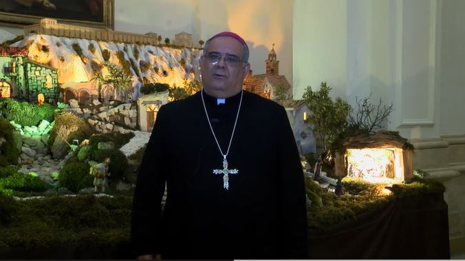Gli auguri di Natale del Vescovo di Noto: “Costruire sentieri di Pace”