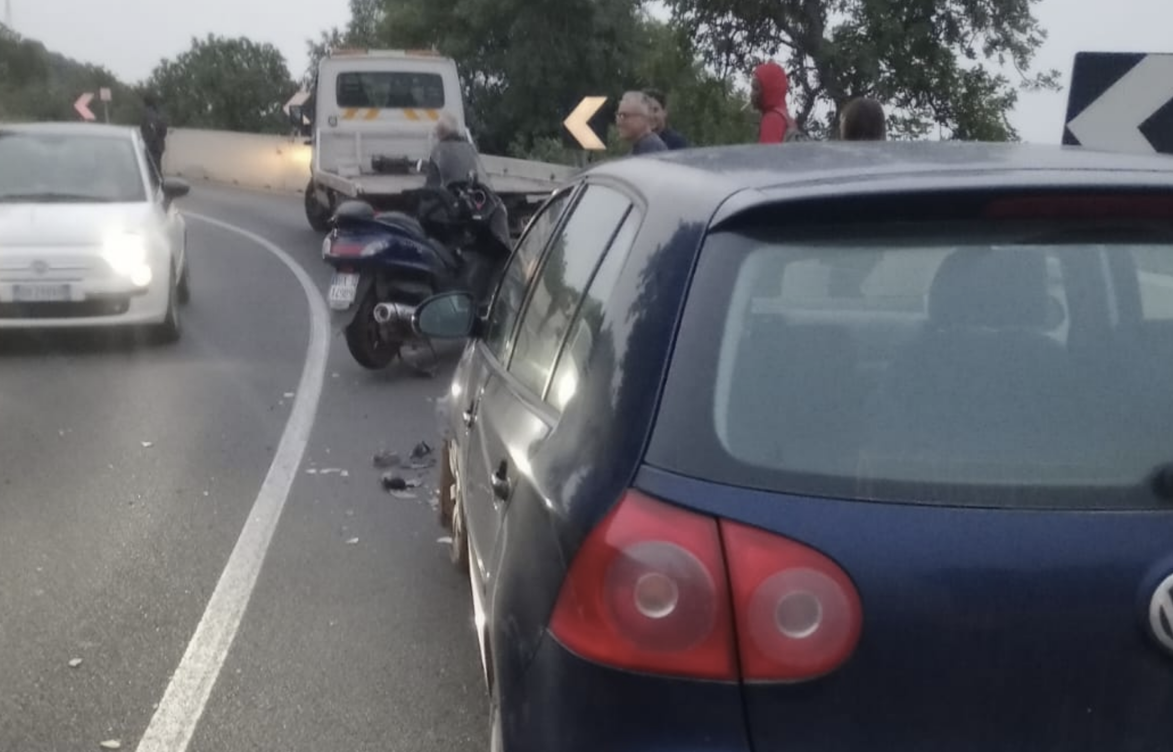 Incidente stradale tra i tornanti della Ragusa – Comiso. Un ferito