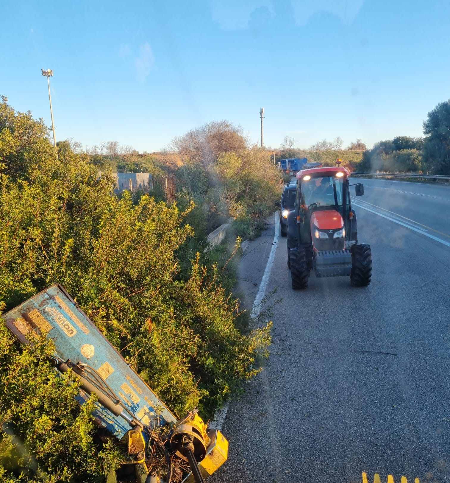 A Pozzallo si scerbano le strade di competenza provinciale: ecco le zone interessate