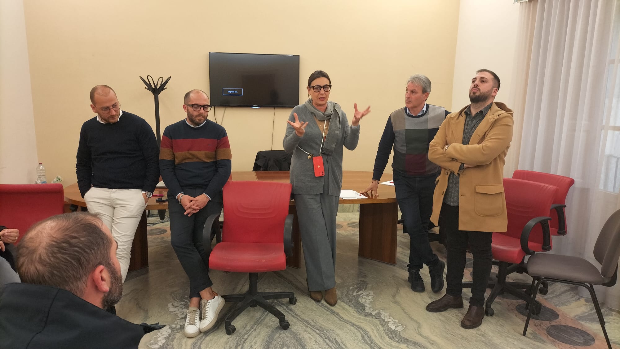 Antenne del 5G nel territorio di Modica: la società InWit non vuole ridiscutere il posizionamento, ma il Comune non molla