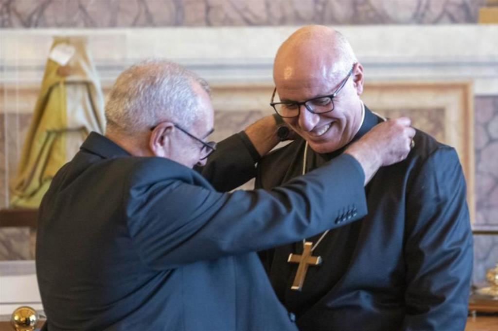 Ispica, il “paese dei due Cristi” e la sua radicata religiosità. Dopo don Corrado Lorefice, padre Davide Carbonaro arcivescovo