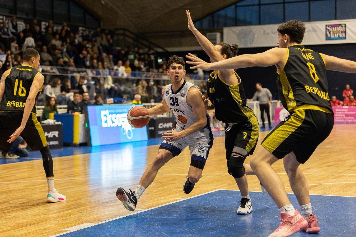 Giovanni Ianelli torna alla Virtus Ragusa