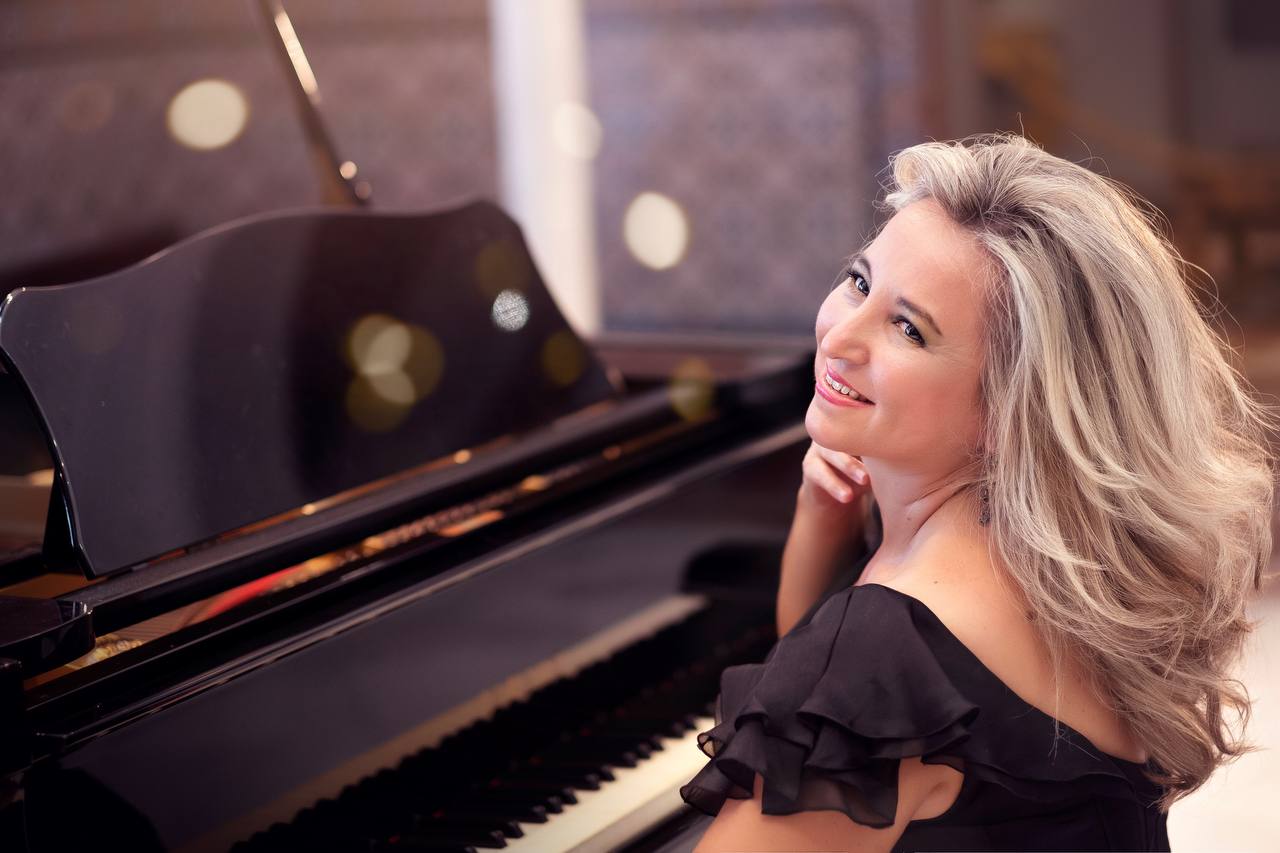 “Una Noche Española” con la pianista Paula Coronas è il prossimo appuntamento di “Melodica”