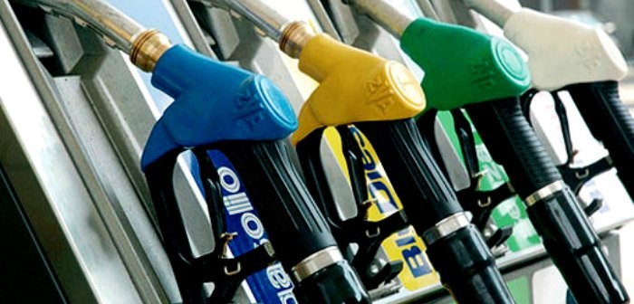 Il rincaro dei carburanti per una famiglia iblea con due auto: fino a 600 euro in più l’anno