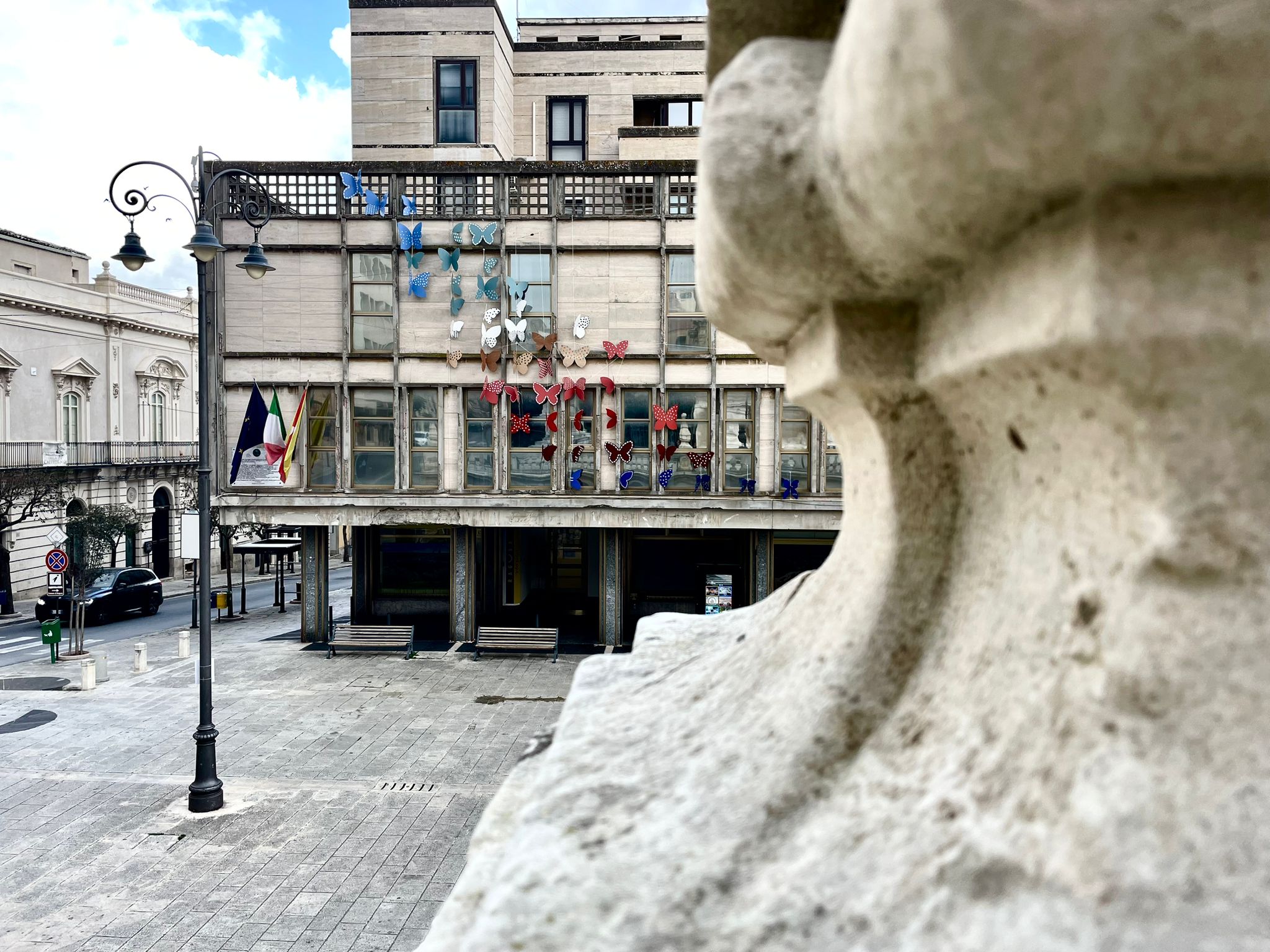 Palazzo Ina cambia volto, almeno in parte. Ecco cosa cambierà nel cuore del centro storico