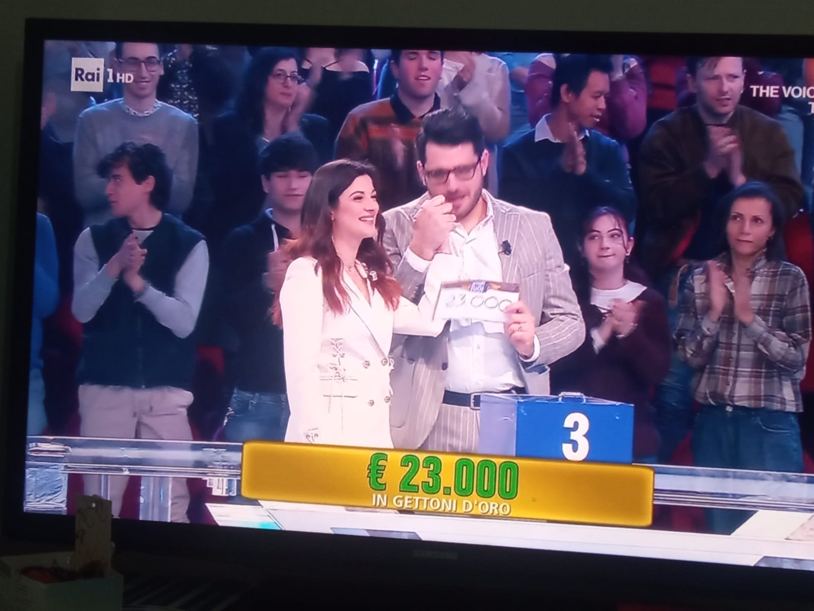Il vittoriese Giuseppe e la moglie Giannella vincono 23 mila euro ad “Affari tuoi”