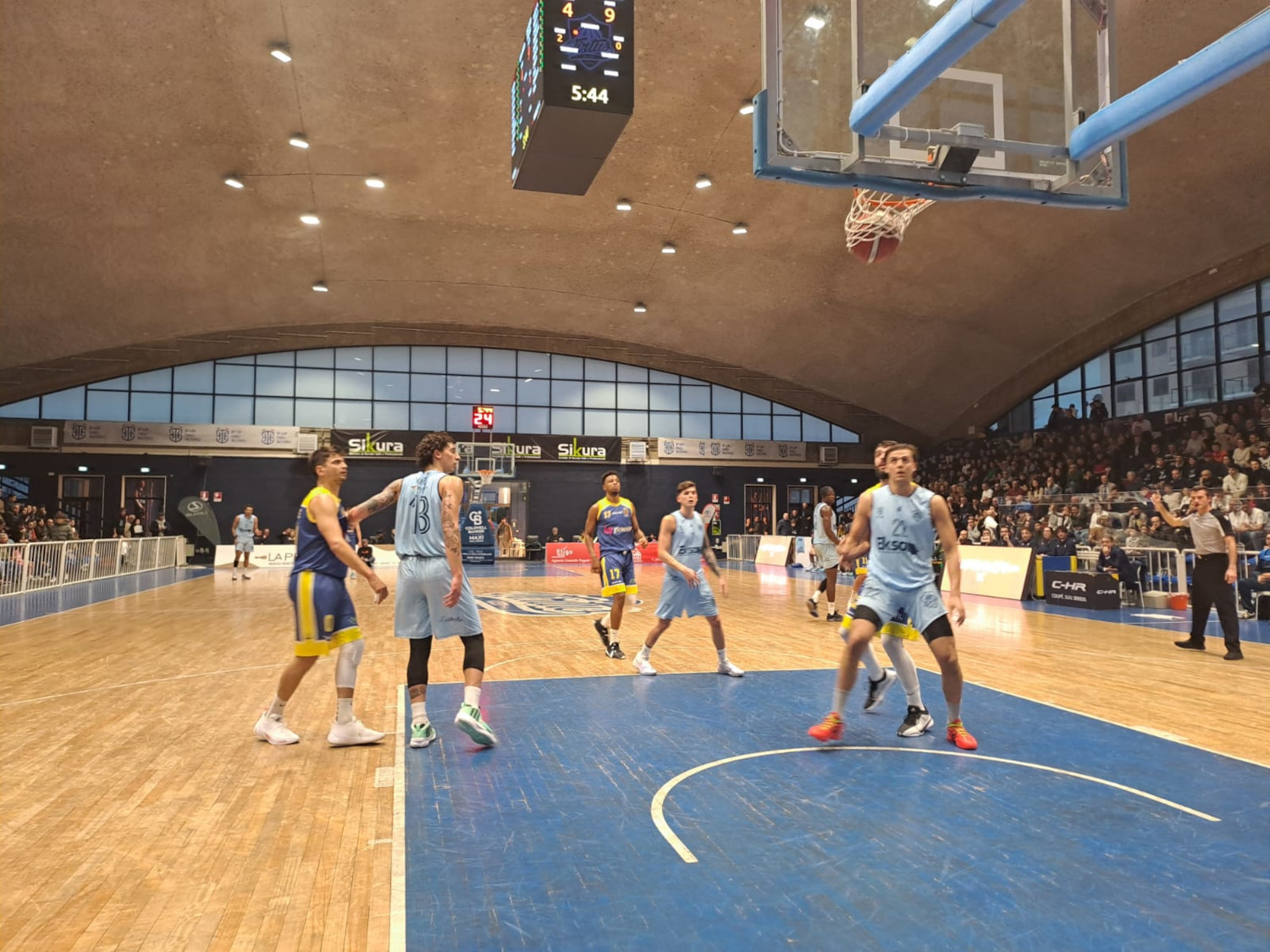 Virtus Ragusa vittoriosa sul parquet di casa dopo un match di rincorsa