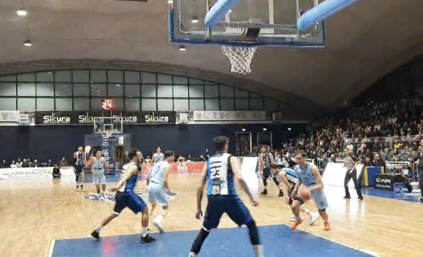 Un “super” Gaetano porta la Virtus alla vittoria in casa contro Molfetta. Spalti gremiti