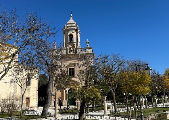 La chiesa di San Giacomo nei giardini di Ibla riapre anche per i matrimoni