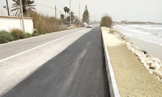 Ripristinati strada e banchina del lungomare di Santa Maria del Focallo danneggiati da una mareggiata invernale