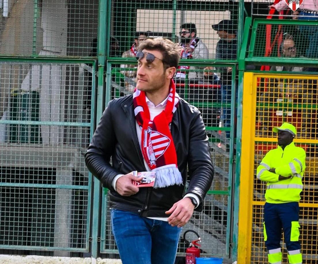 Parla Toti Miccoli: “Il mio Vittoria, i miei rimpianti, ma non ci sarò alla festa di questa domenica. Ai tifosi dico di sostenere il progetto”
