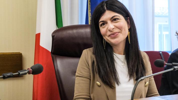 Chiara Colosimo a Vittoria: la presidente della Commissione Antimafia a un convegno dell’associazione antiracket