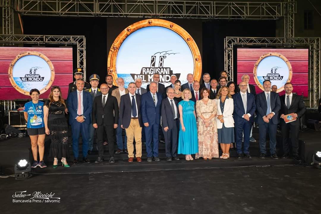 Torna il Premio Ragusani nel mondo il 27 luglio. Tra gli ospiti, i Cugini di Campagna