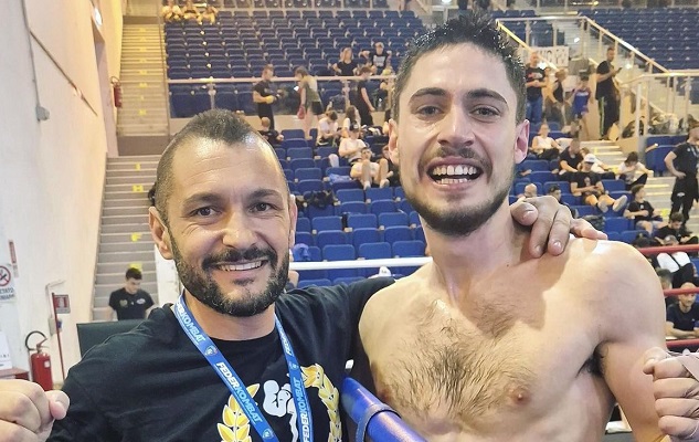 Mattia Manenti, sciclitano, è campione italiano Kickboxing categoria 67 kg