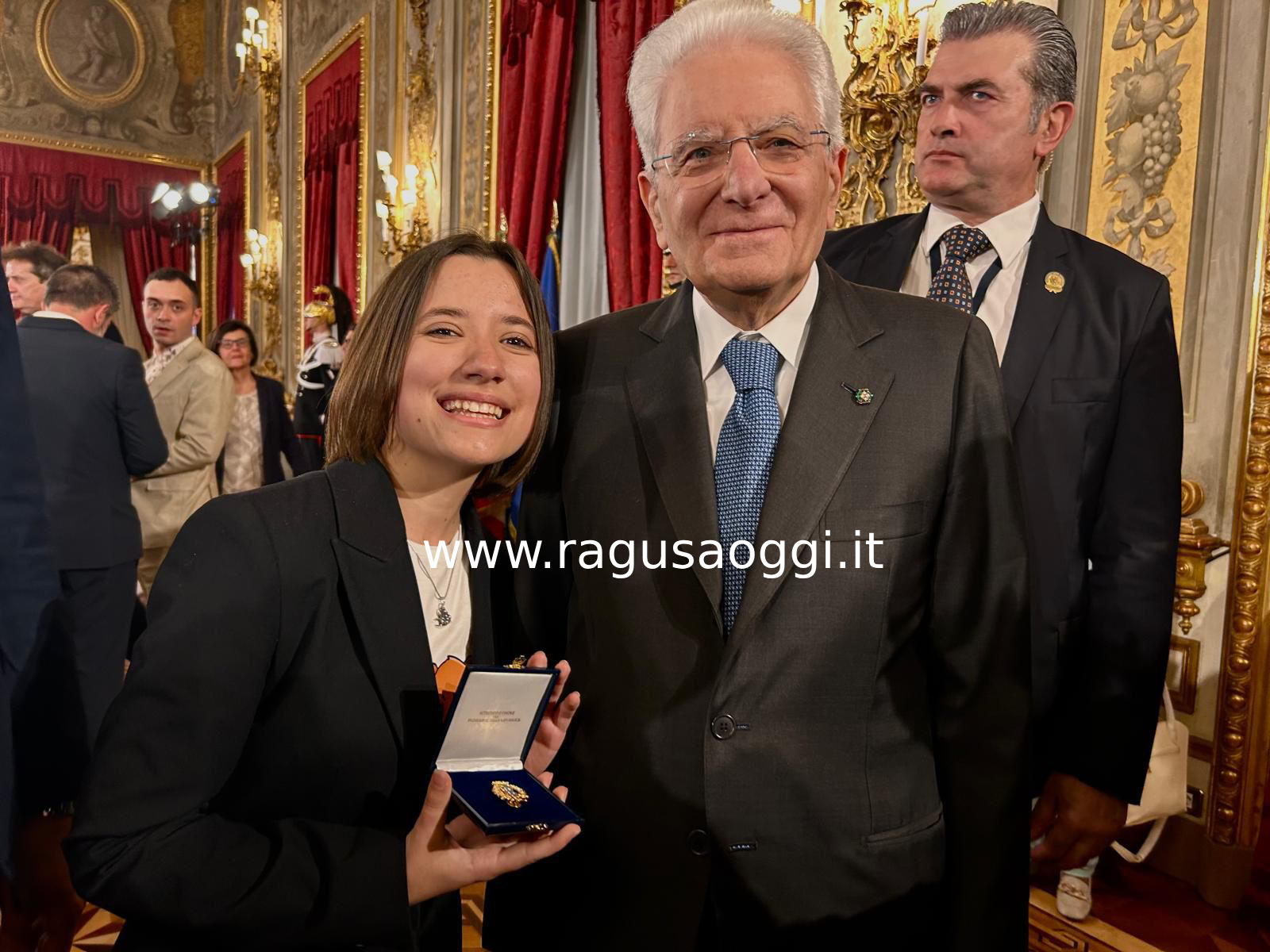 Sofia Gentile diventa Alfiere della Repubblica. Cerimonia con il presidente Mattarella a cui arriva un regalino dai bimbi di “Noi posso”