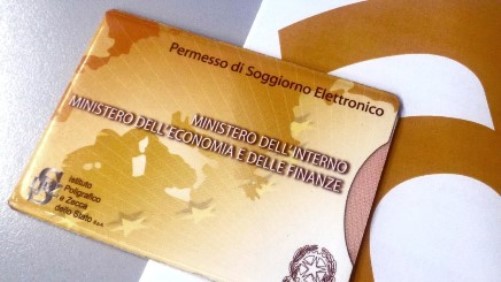 Residenze fittizie per ottenere i permessi di soggiorno: oltre 30 le persone coinvolte