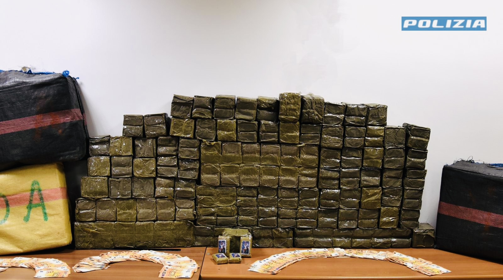 Resta in carcere il ‘corriere’ vittoriese che trasportava 108 chili di hashish