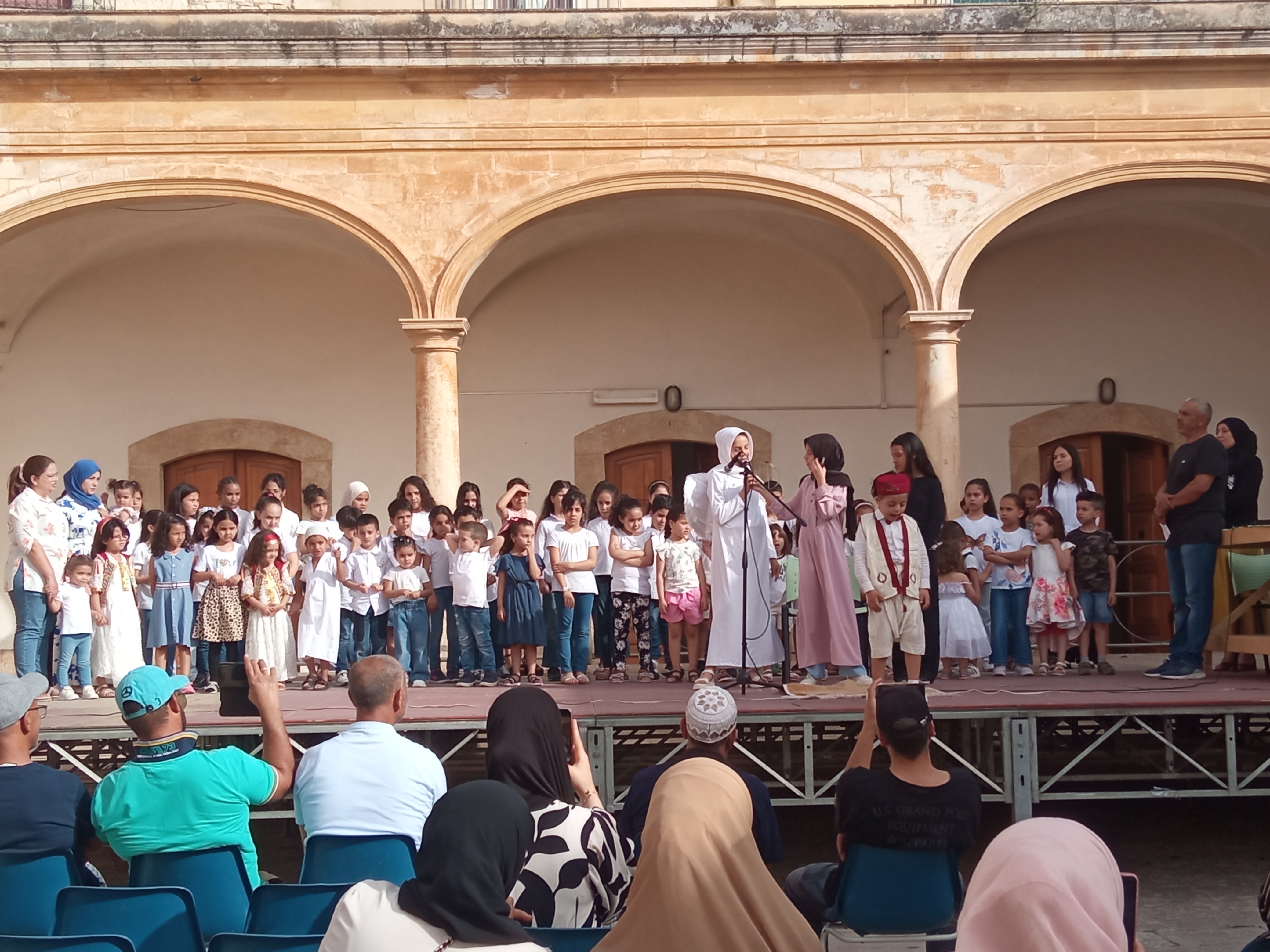 Lingua e cultura araba per i figli di immigrati di seconda generazione: a Comiso, festa di fine corso
