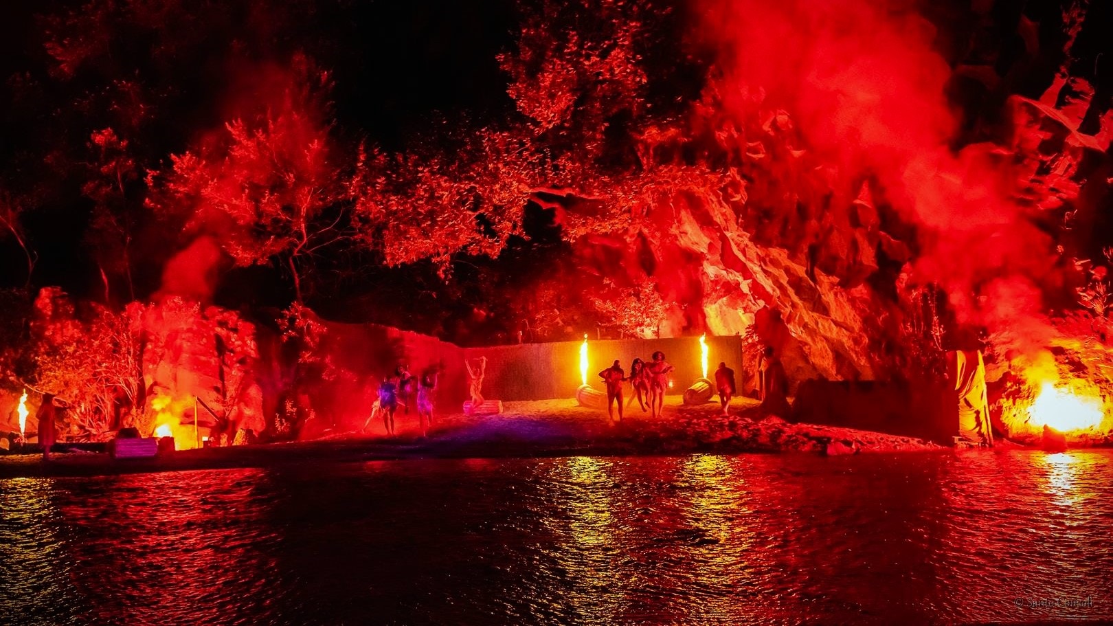 Torno lo spettacolo “Inferno di Dante” alle Gole dell’Alcantara