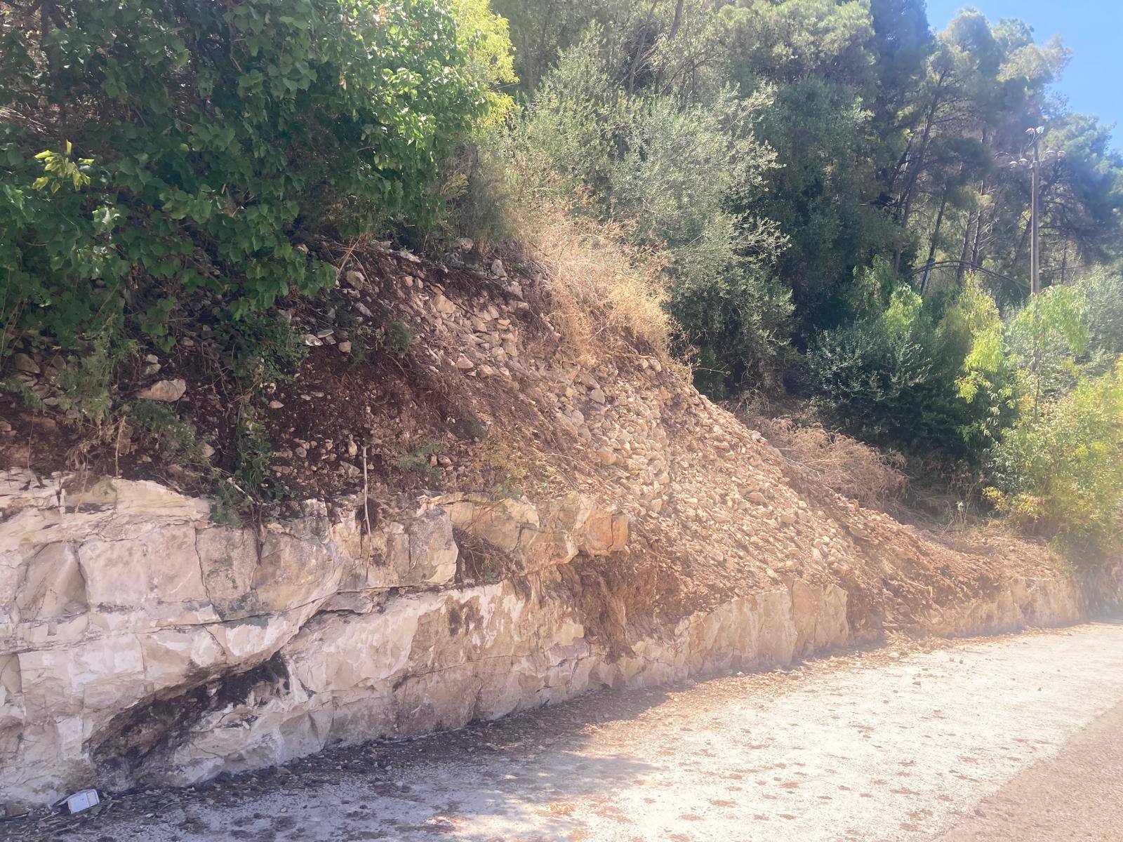 Parcheggi in via Mercè a Modica. Venti posti auto e doppio senso di circolazione. Ma c’è chi ha dubbi