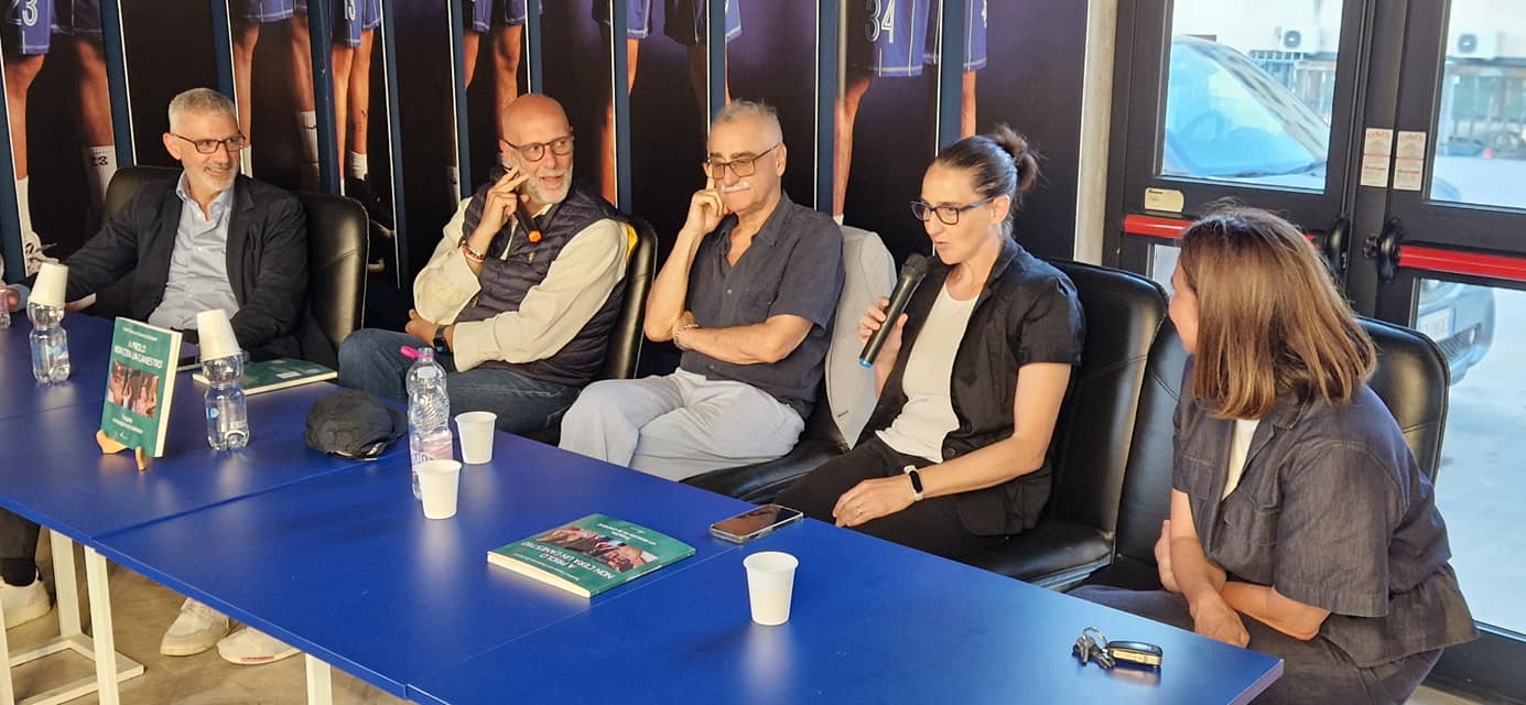 “A Priolo non c’era un canestro” presentato a Ragusa il libro di Santino Coppa. E nasce anche un progetto